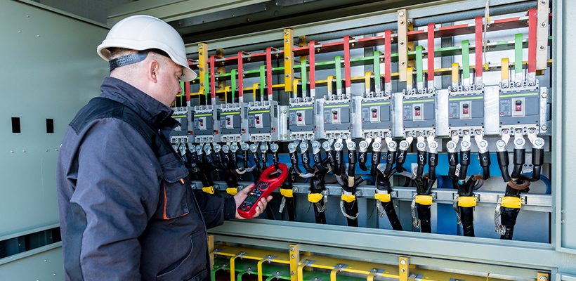 The Importance Of Hiring Licensed Commercial Electrical Contractors